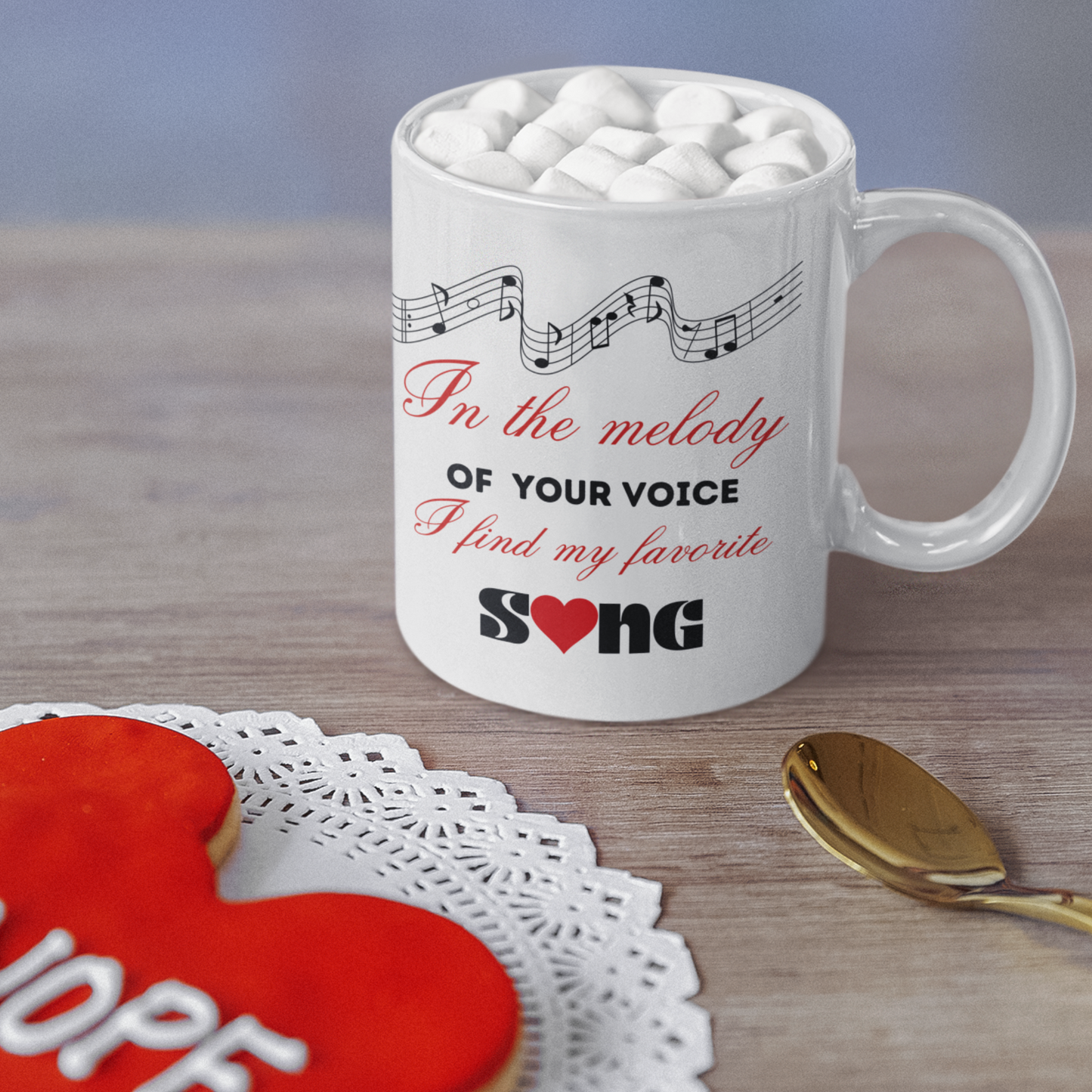 Taza de aniversario para amantes de la música: regalo perfecto para parejas.