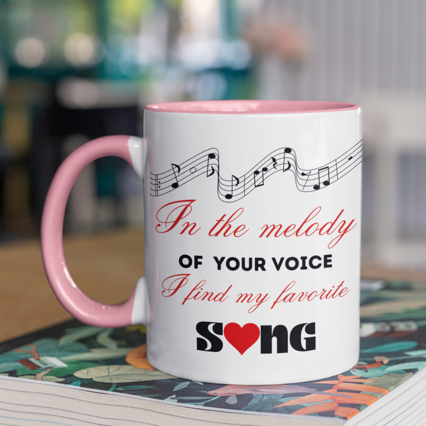 Taza de aniversario para amantes de la música: regalo perfecto para parejas.