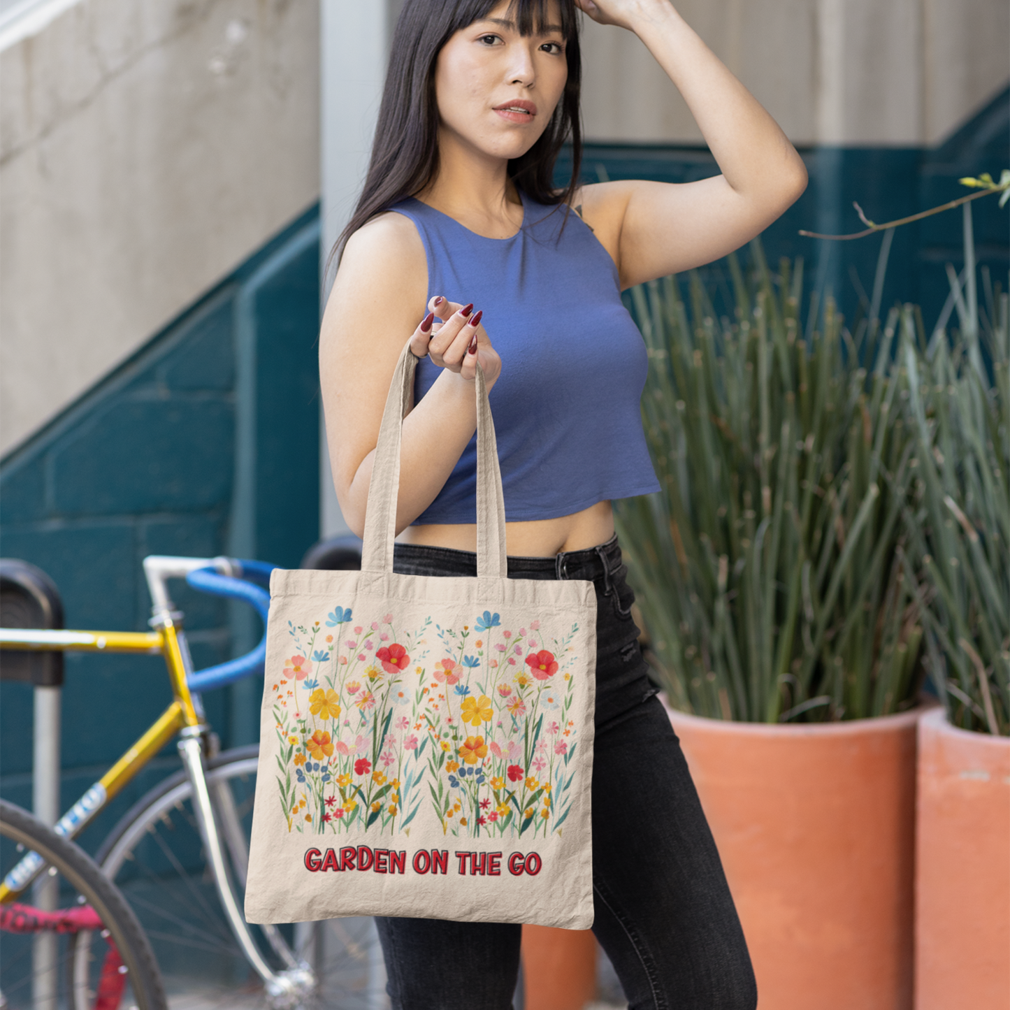 Floral Canvas Bag: Garden on the Go.