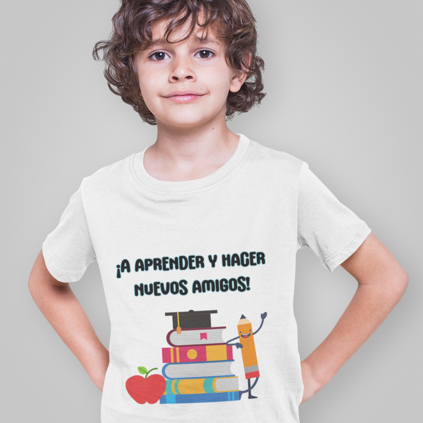 Camiseta infantil "¡A aprender y hacer nuevos amigos!" – Ropa escolar para niños en regreso a clases.